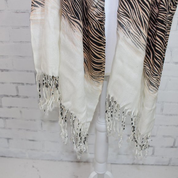 Cheetah and Zebra Print Scarf/Wrap - Picture 4 of 6